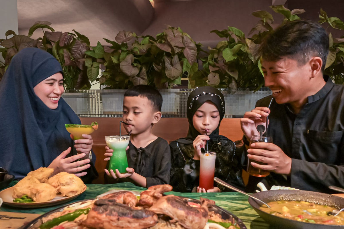 ร้านอาหารฮาลาลในพัทยา: กับดักรีวิวปลอมและวิธีหาของจริงที่สะอาดและดีต่อใจ